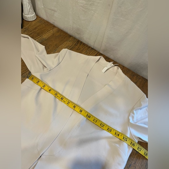 🤍IRIS SETLAKWE • Open Blazer Size S - Picture 9 of 13